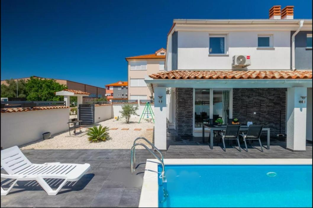 Villa Sarah Μεντουλίν Εξωτερικό φωτογραφία